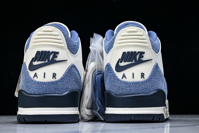 Jordan 3 Retro Levi