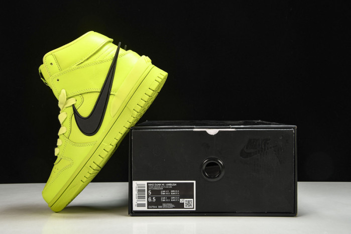 nike dunk high ambush flash lime cu7544-300