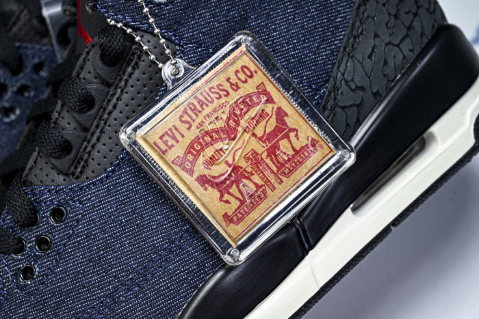 Jordan 3 Retro Levi
