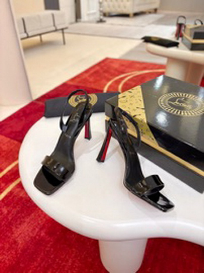 Chr1st1an LOUBOUTIN COPSHOE CL-HEEL 28