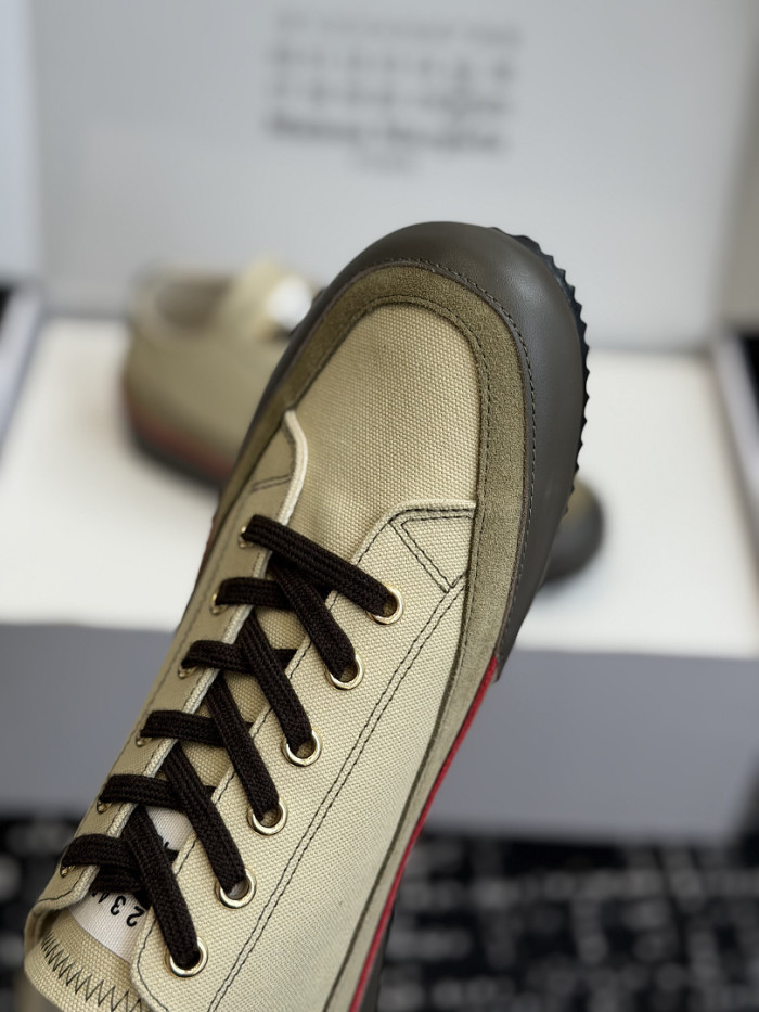 MM COPSHOE -MM179