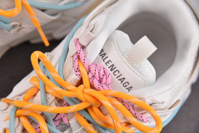 BL TRACK -COPSHOE BL -Track 20