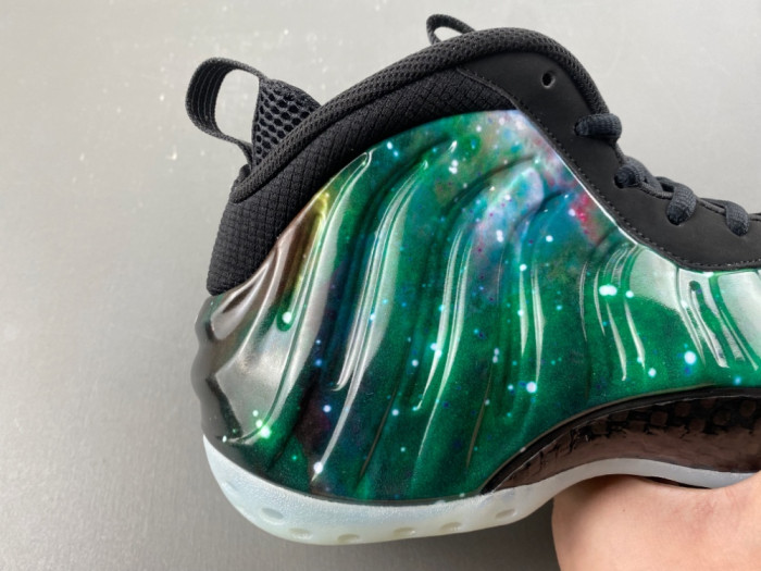 Nike Foamposite Pro Pine Green CPT NK0004