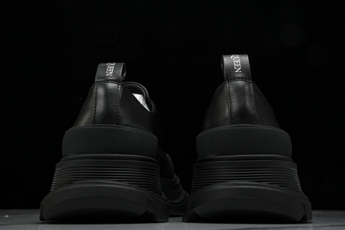 ale*d*r M*Q*en others copshoe- mq 155