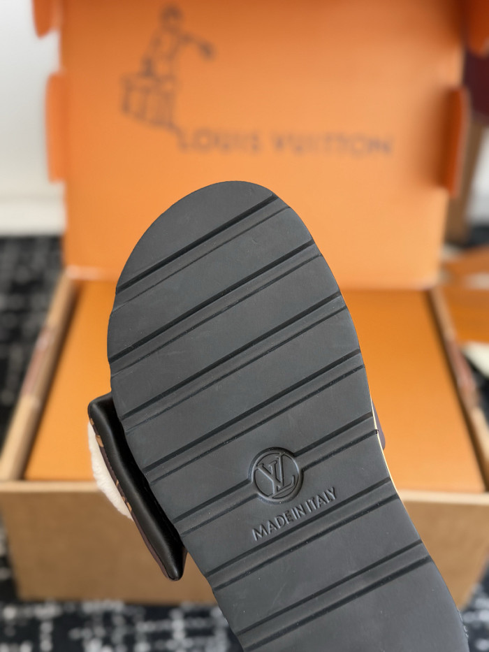 LVT SLIDE COPSHOE LVS-195