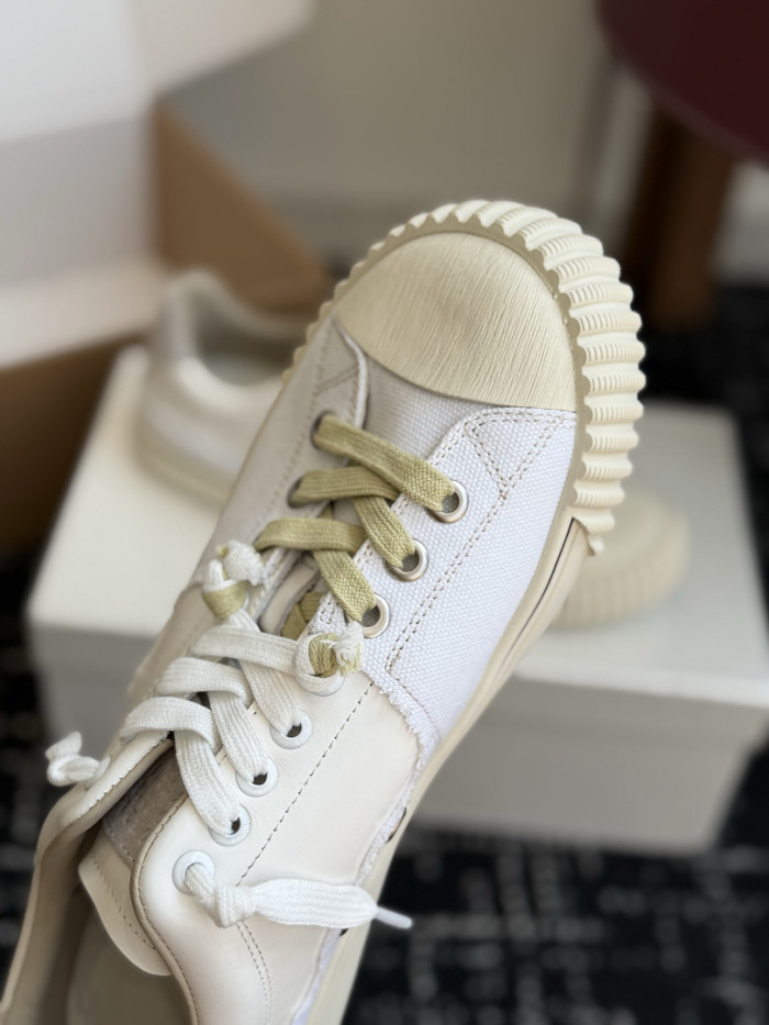 MM COPSHOE -MM203