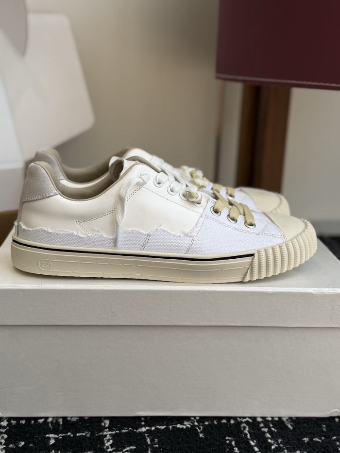 MM COPSHOE -MM203