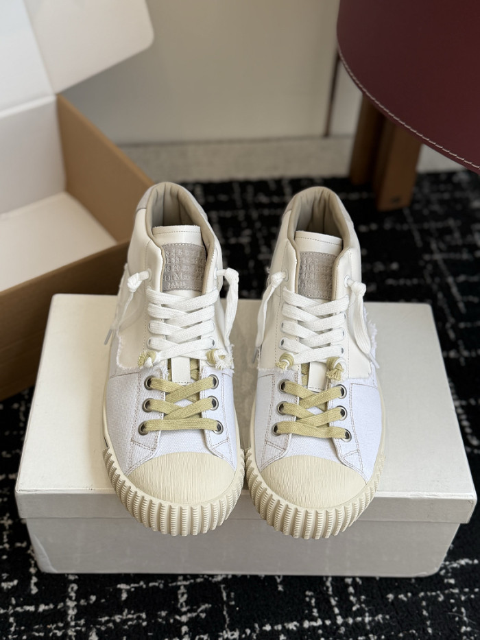 MM COPSHOE -MM208
