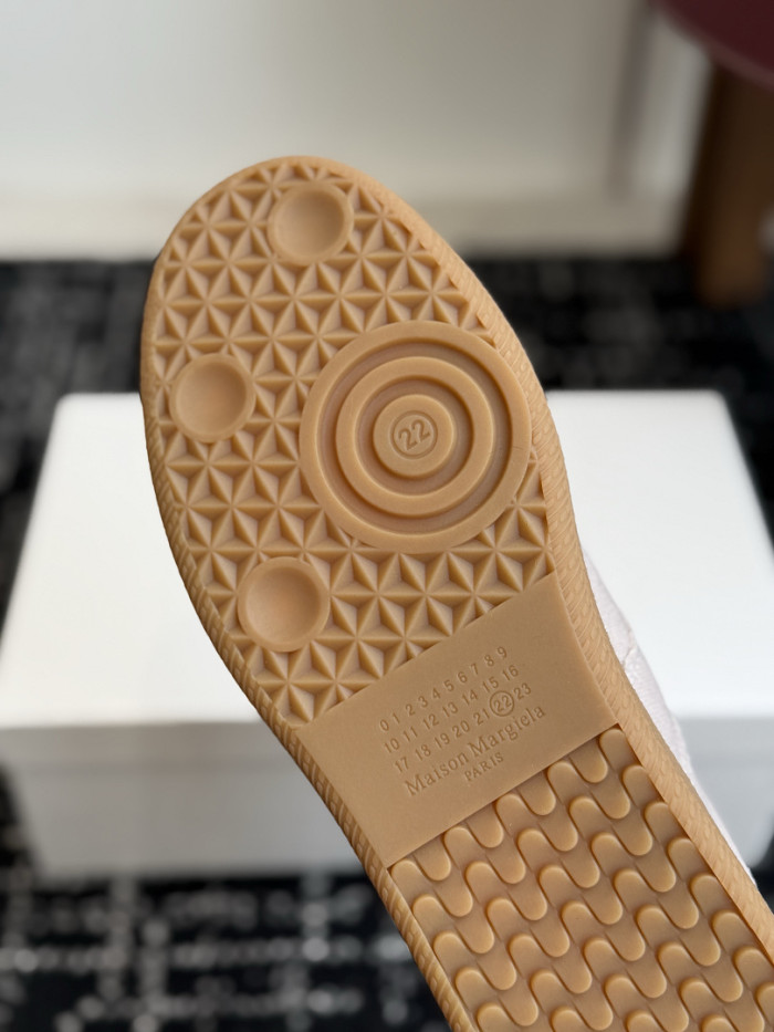 MM COPSHOE -MM215