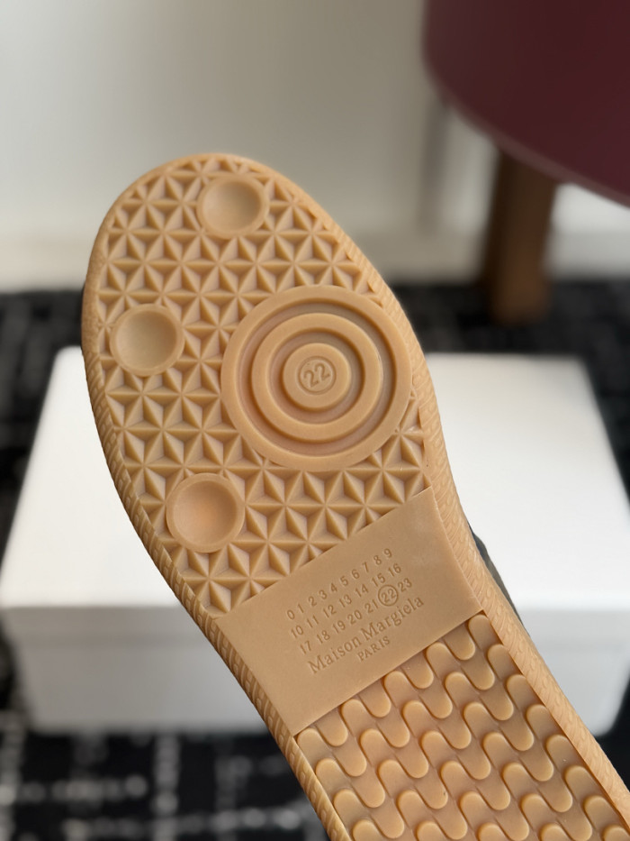 MM COPSHOE -MM216