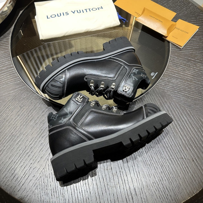 LVT BOOT COPSHOE L&V-BT23