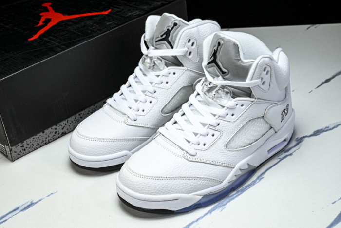 Air Jordan 5 White Metallic 2026 HQ7978-103