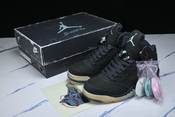Jordan 5 Retro SoleFly Black Aurora Green IU0734-001