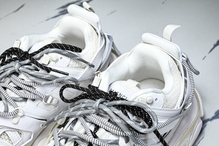 BL TRACK -COPSHOE BL -Track 06