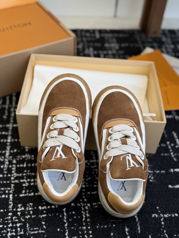 LVT Tilted Sneaker COPSHOE L&V-TI02