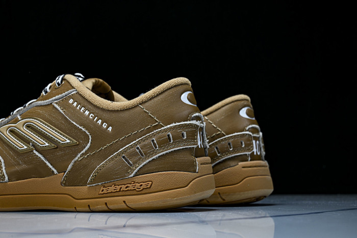 BL Hamptons Worn-Out -COPSHOE BL - WO 12