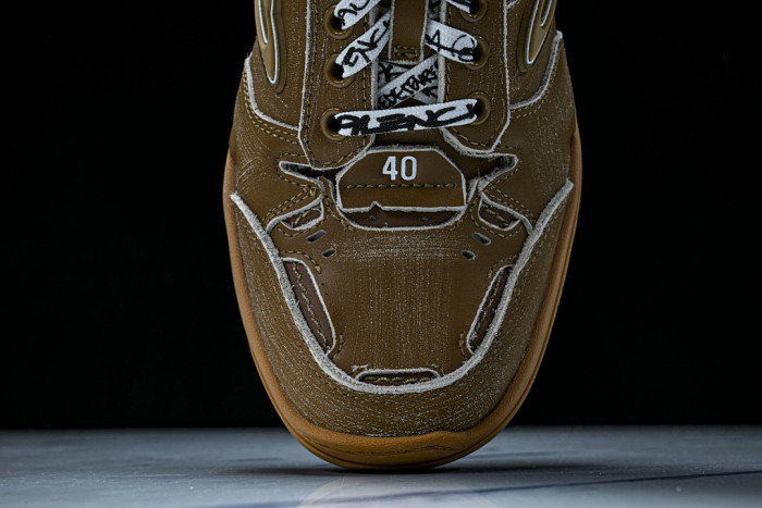 BL Hamptons Worn-Out -COPSHOE BL - WO 12