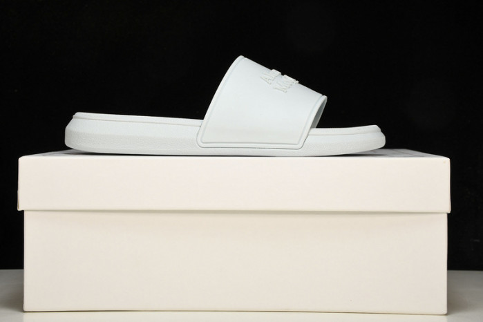 M*Q*en slide cophsoe mqs-02