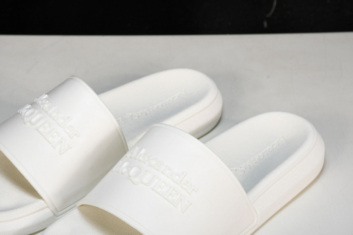 M*Q*en slide cophsoe mqs-05